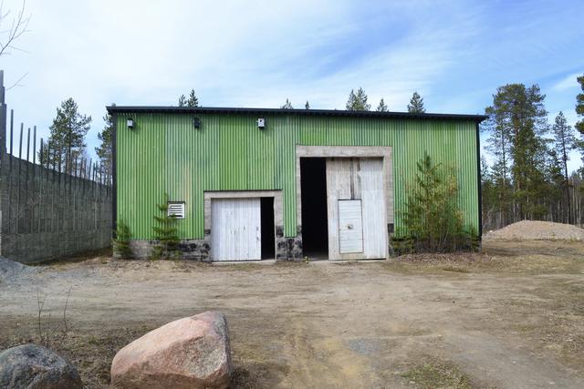 Garage/högförråd om 280 kvm