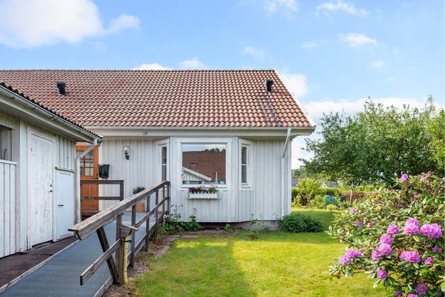 Varmt välkomna till Rönnvägen 52 B!