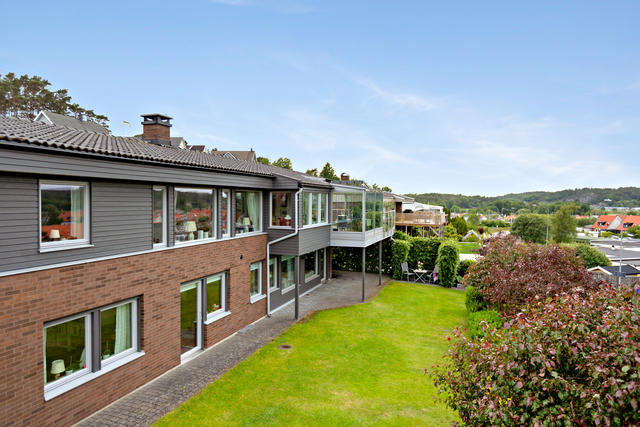 Välkomna till ett otroligt välskött och välrenoverat hus
