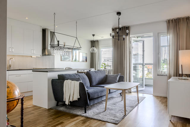 Underbart vardagsrum och kök i öppen planlösning