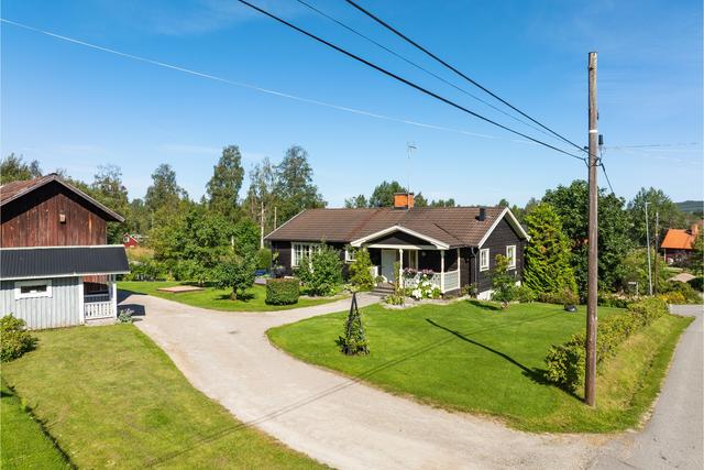 Trevlig familjevilla på Åsvägen i Björbo!