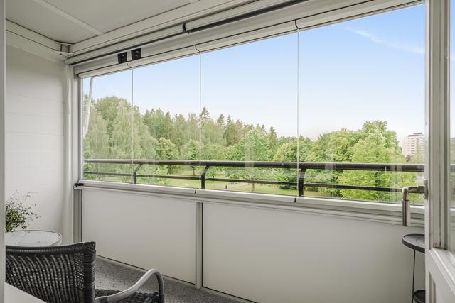 Skjutbara fönster med inbyggd ledbelysning