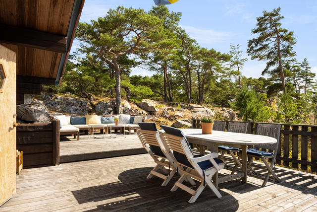 Underbar uteplats i soligt söderläge.
