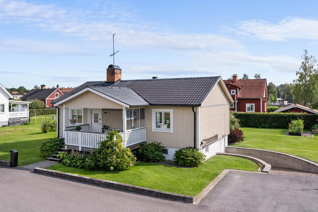 Fasad, framsida