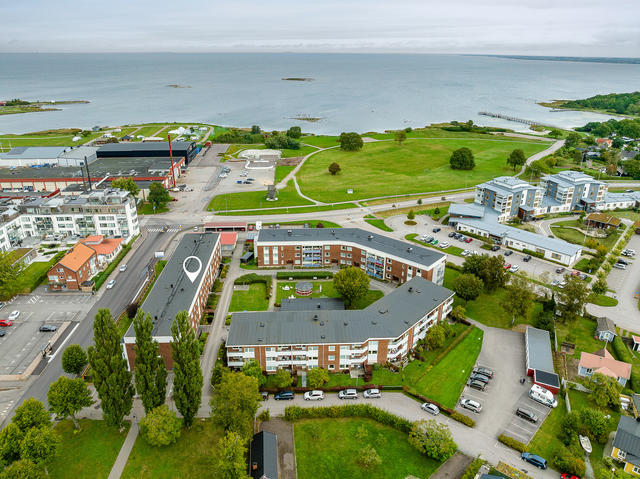 I denna byggnaden ligger Tullgatan 1B