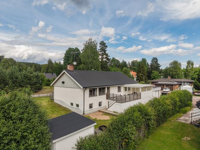 Rymlig villa på Slättvägen 7!