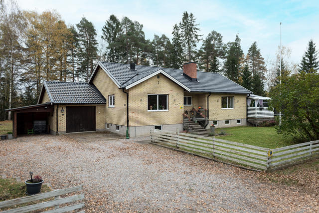 Östergårdsvägen 7.