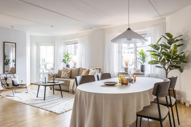 Ljust och trevligt vardagsrum