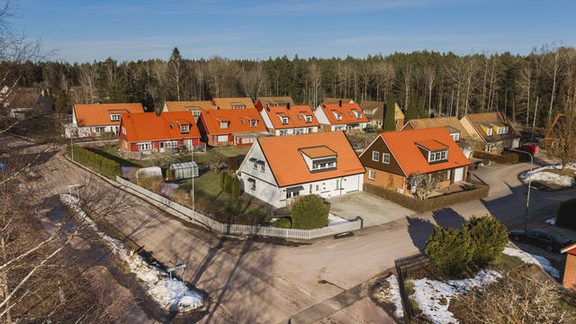 Välkommen till Larsmässvägen 1