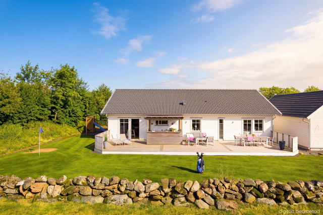 Välplanerad enplansvilla om 141,3 kvadratmeter i Derome!
(AI- genererad bild)