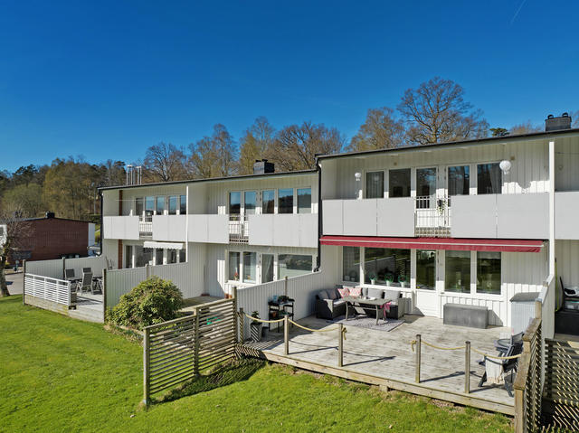 Välkommen vill Violinvägen 18!