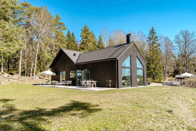 Välkommen till Ekeby Solbacken 244!