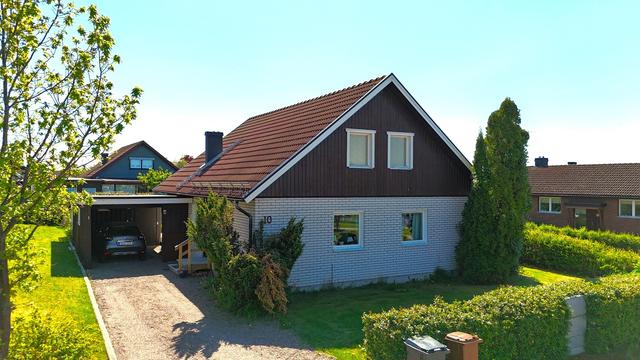 Fasad, framsida