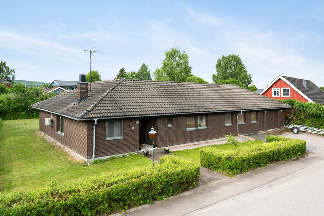 Fasad, framsida