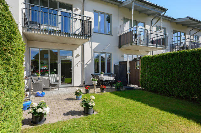 Bostadens trevliga uteplats