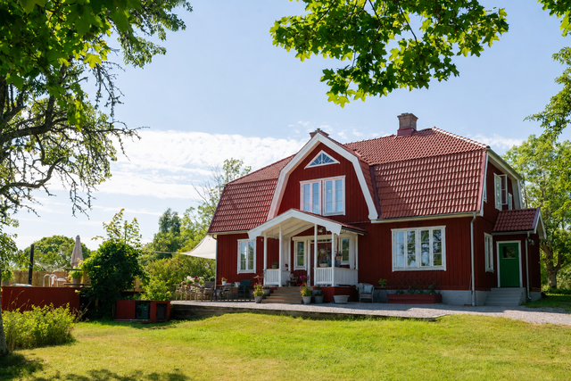 Gamla landsvägen 51 (borttagen lekstuga genom AI)