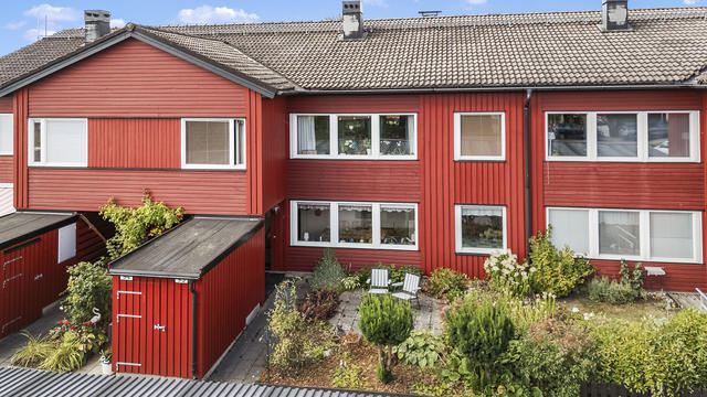 Välkommen till Hällbacksvägen 93!