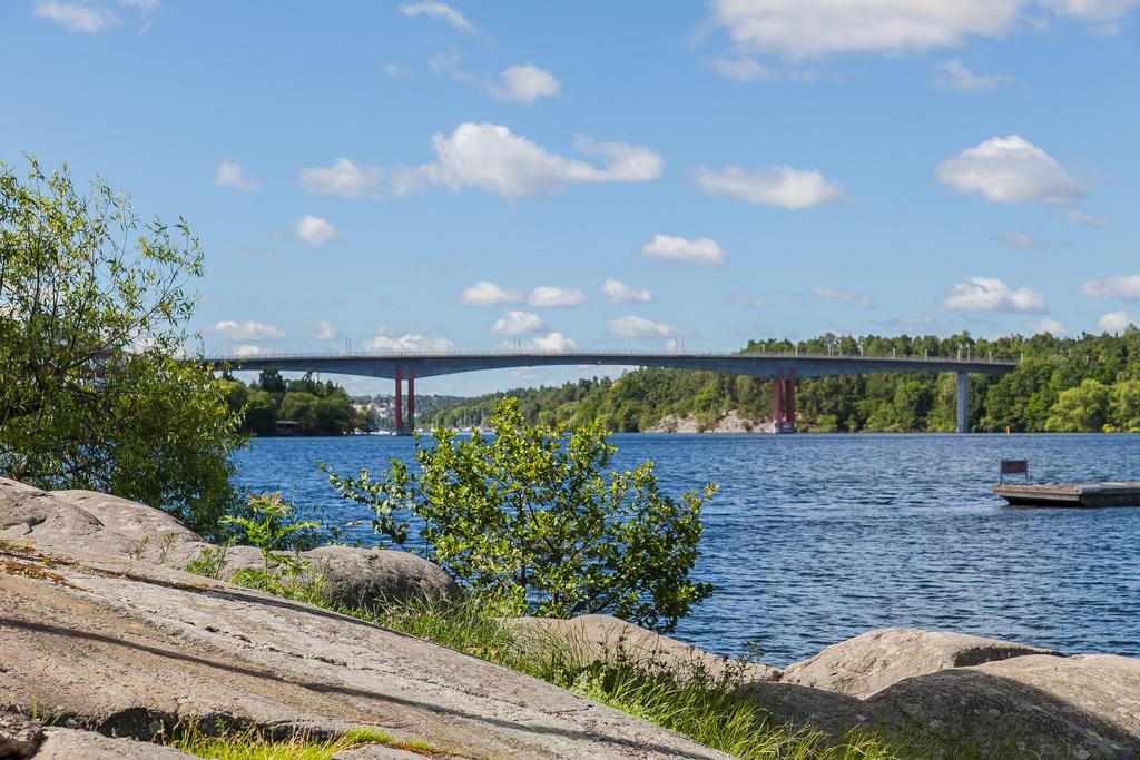 Fredhällsklipporna