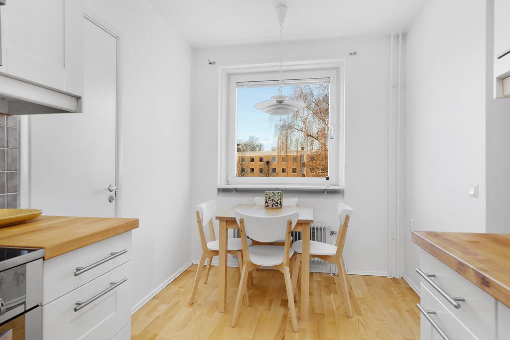 Stor matplats för hela sällskapet
