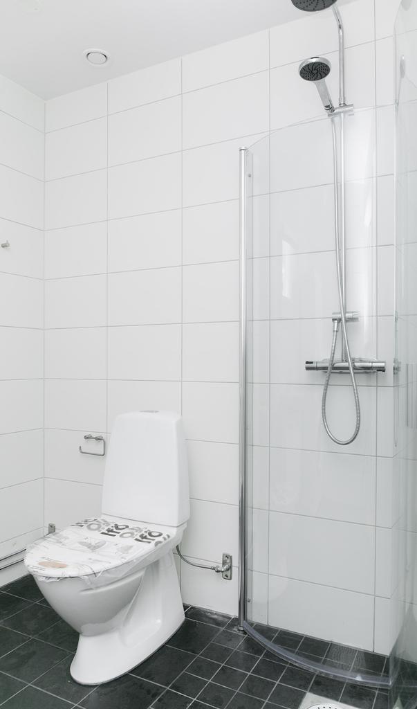 Dusch med vikbara duschväggar