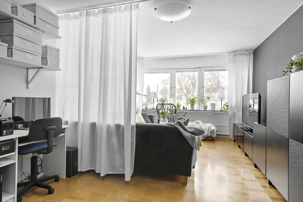 Smart avdelat för den som vill ha hemmakontor. 