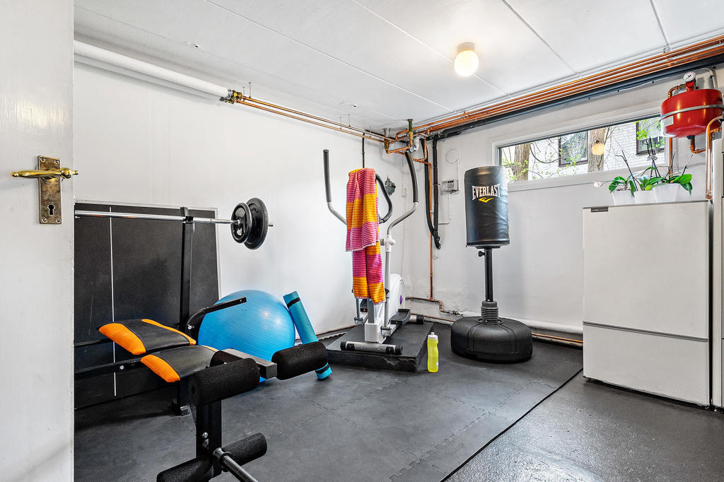 Pannrum, som dubblar som gym! Värme för både hus och kropp med andra ord!