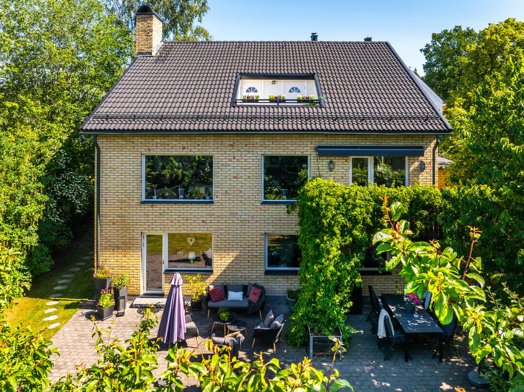 Fasad från SV