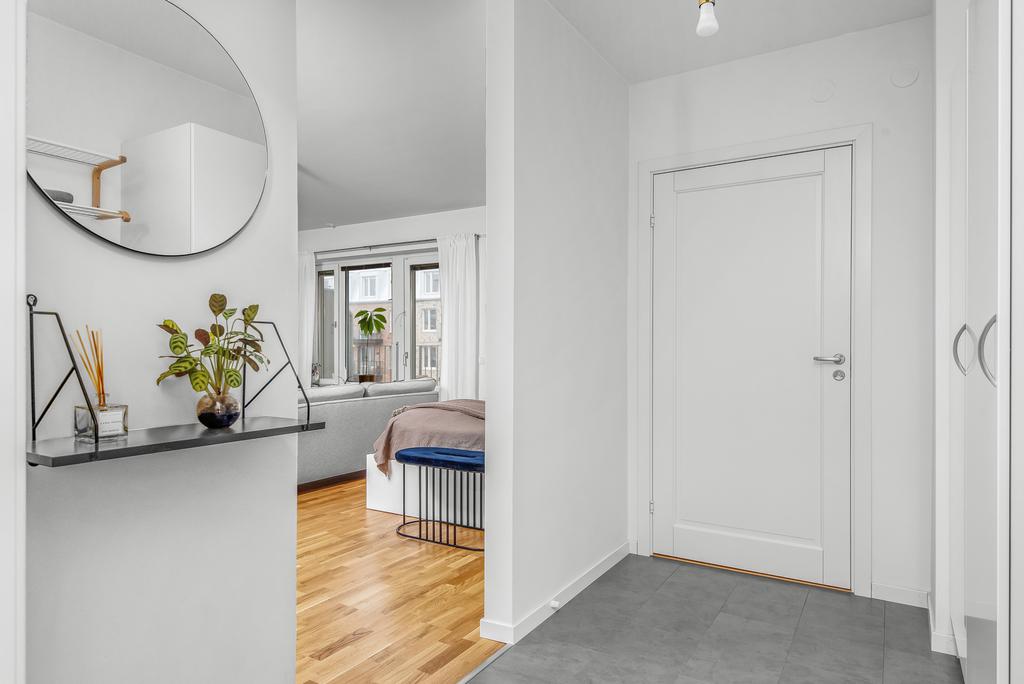 Hall med garderober