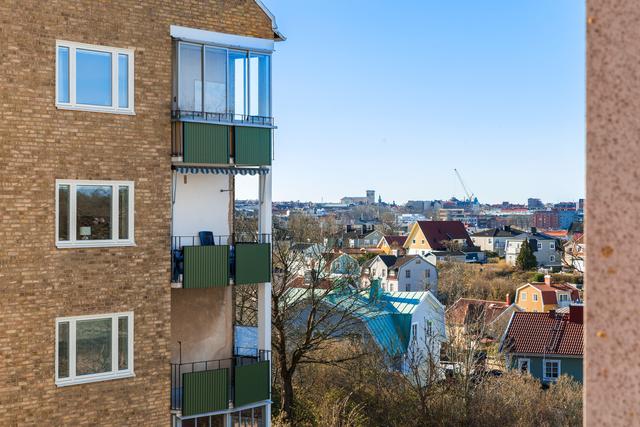 Utsikten från balkongen i vinkel