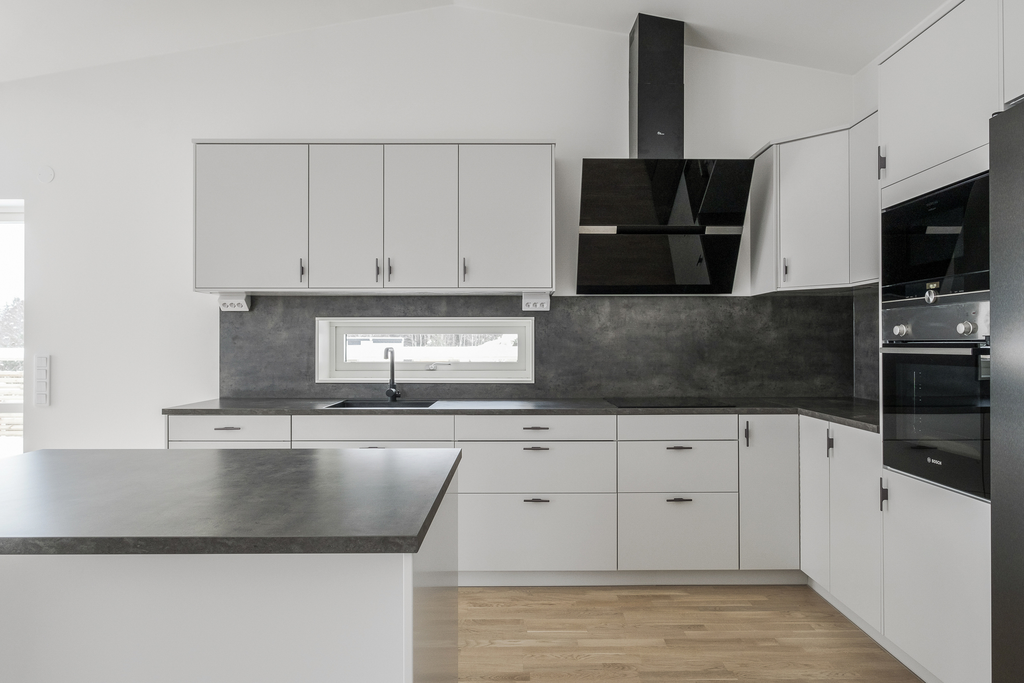 OBS! Bilderna är tagna från Lunnavägen 7A, och utgör endast exempelbilder, så de kan skilja sig från det faktiska huset