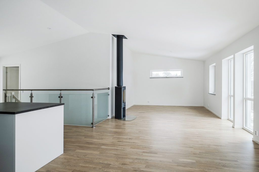 OBS! Bilderna är tagna från Lunnavägen 7A, och utgör endast exempelbilder, så de kan skilja sig från det faktiska huset