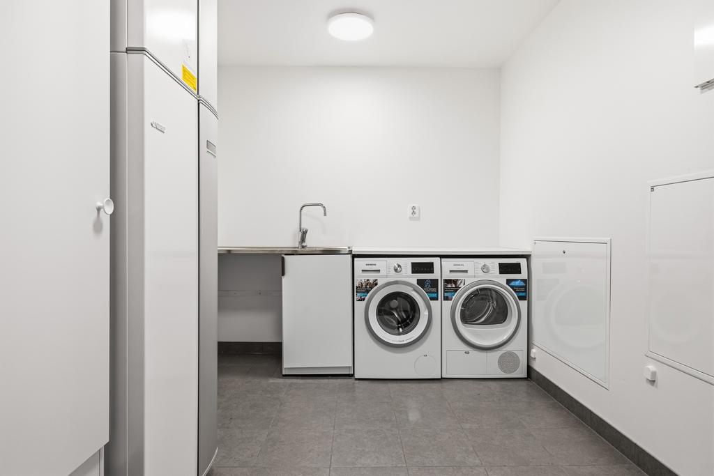 Tvättstuga/pannrum entréplan