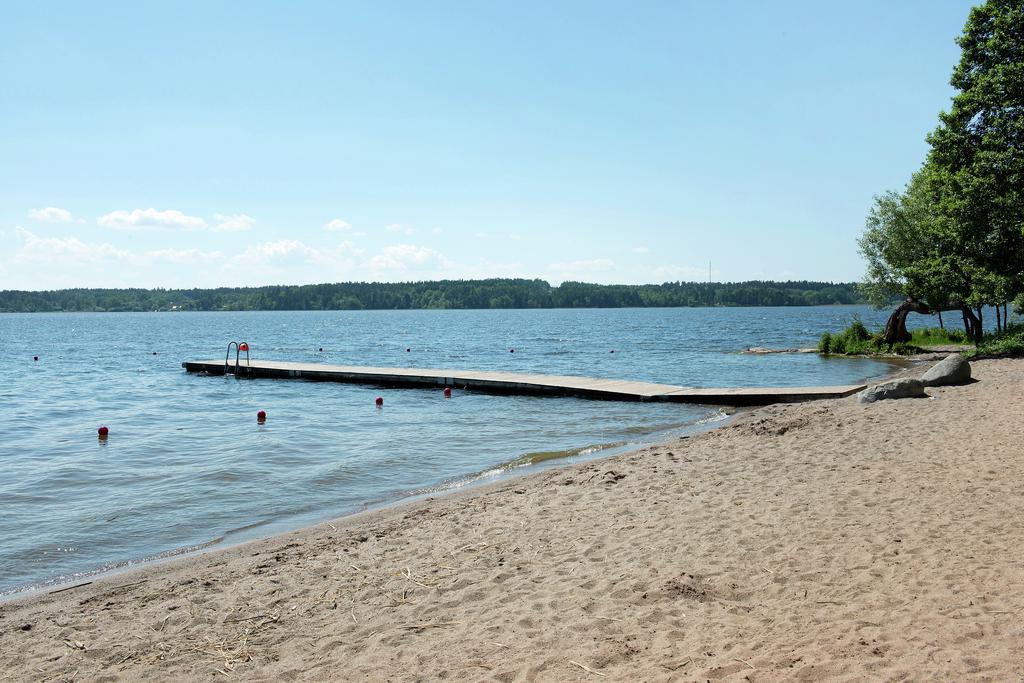 Lövstabadet strand