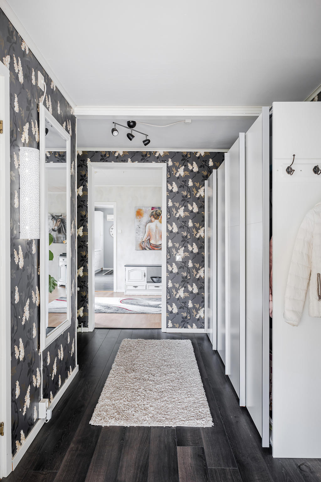 Gott om förvaring (Lght 1)