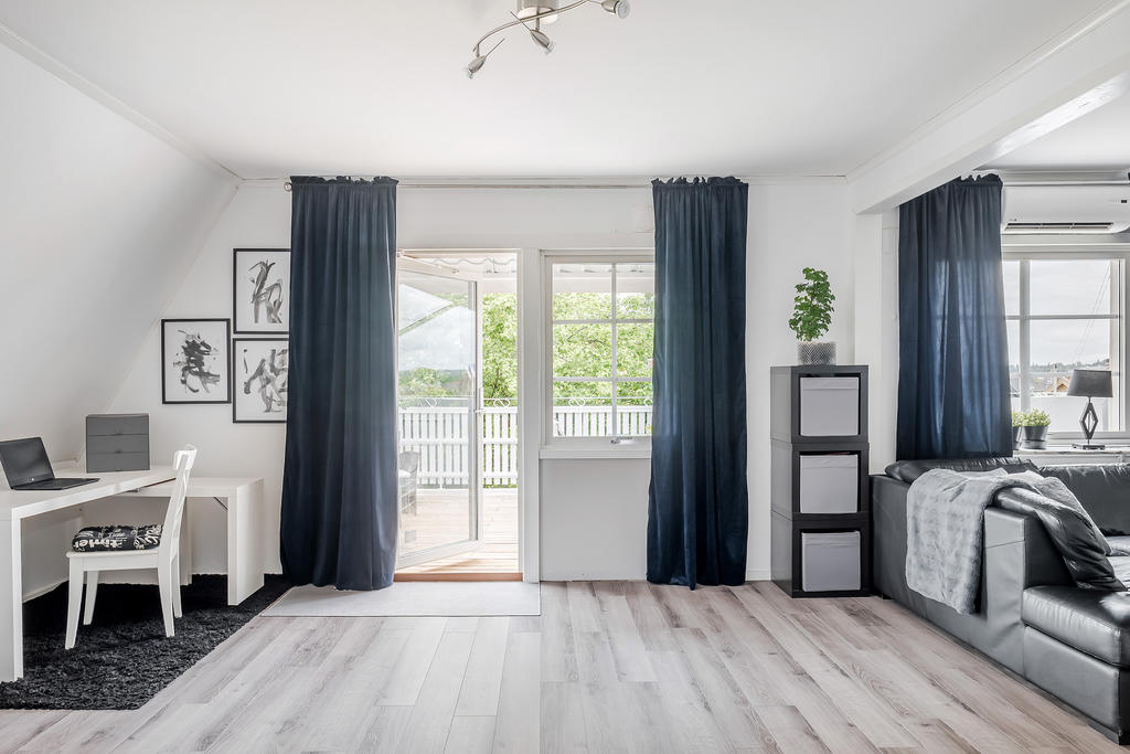 Utgång till Terassen (Lght 2)