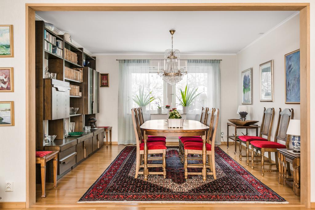 Matsal med plats för stora middagar