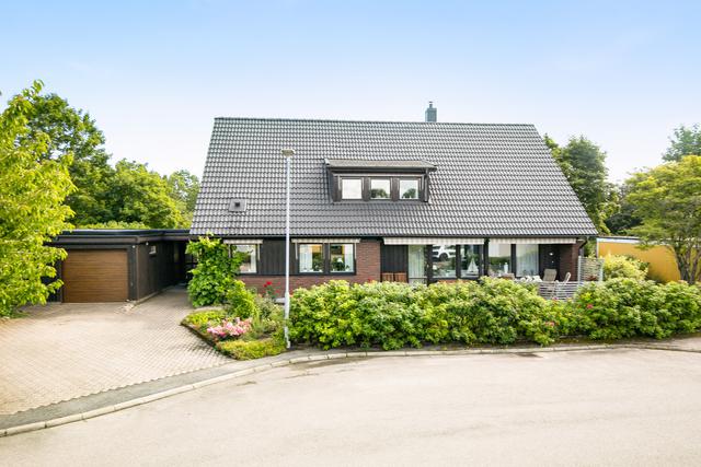 Välkomna till Fårhusvägen 9!