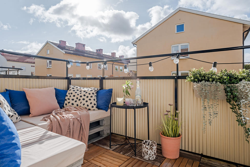 Stor balkong i solläge