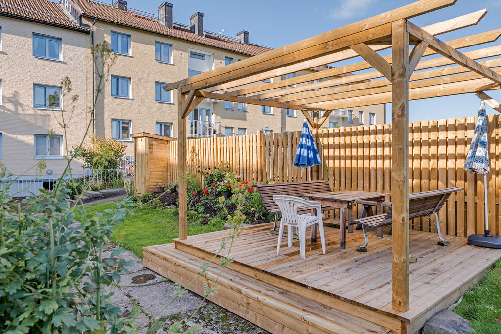 Gemensam uteplats på innergården