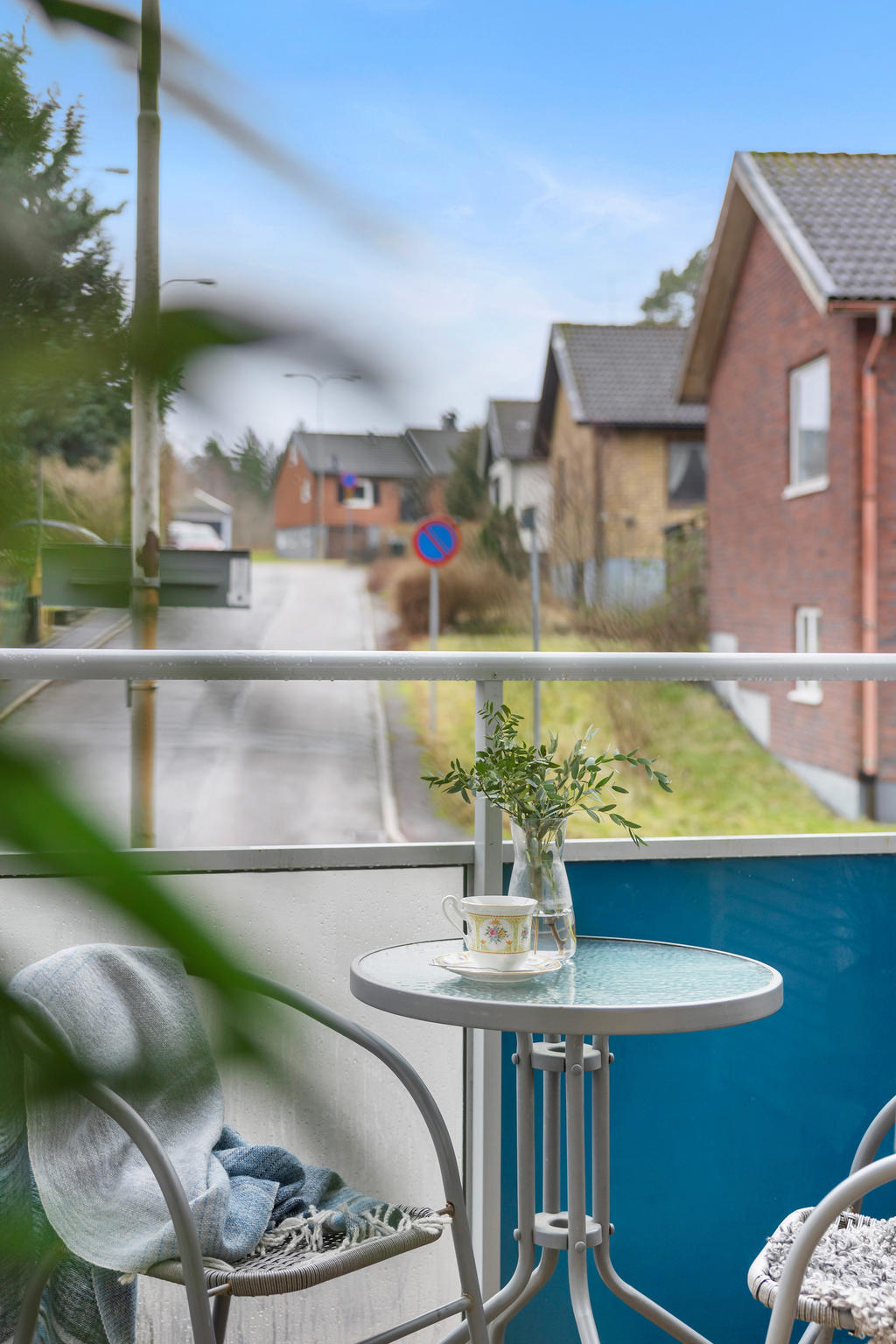 Balkong med härlig kvällssol 