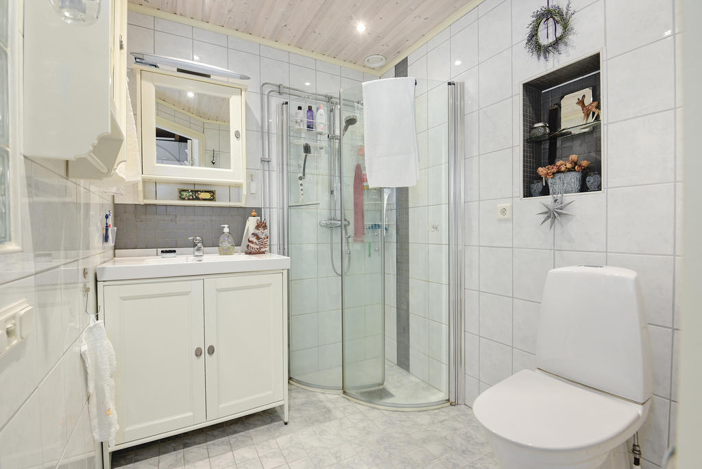 Badrum vid tvättstugan