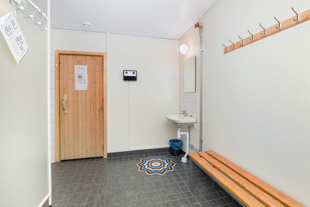 Omklädningsrum med bastu