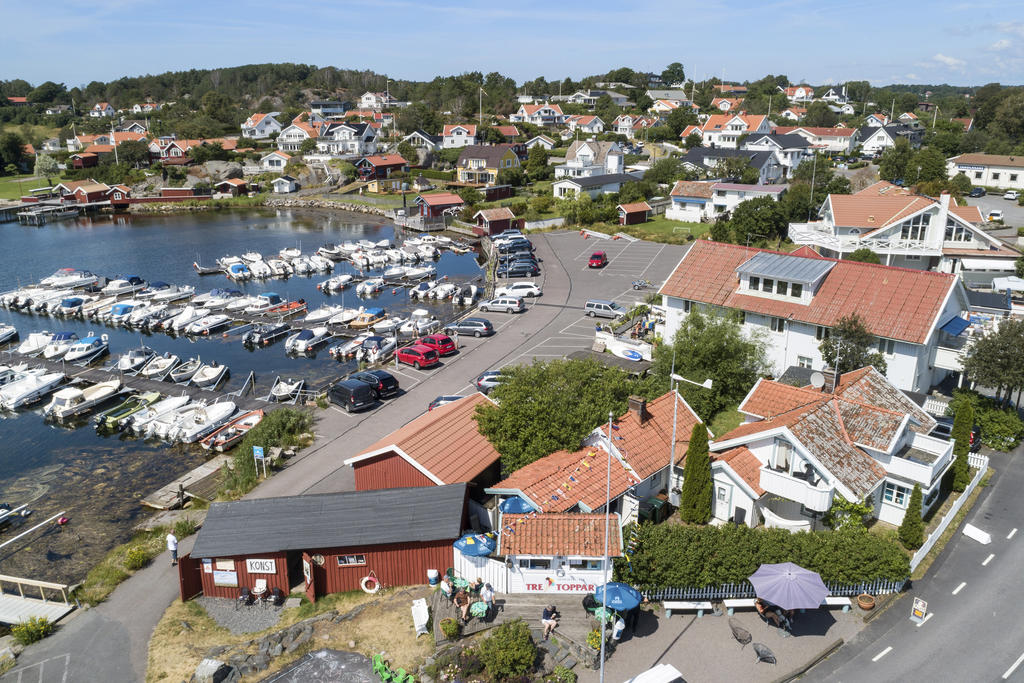Gottskärs hamn som ett härligt utflyktsmål på sommaren