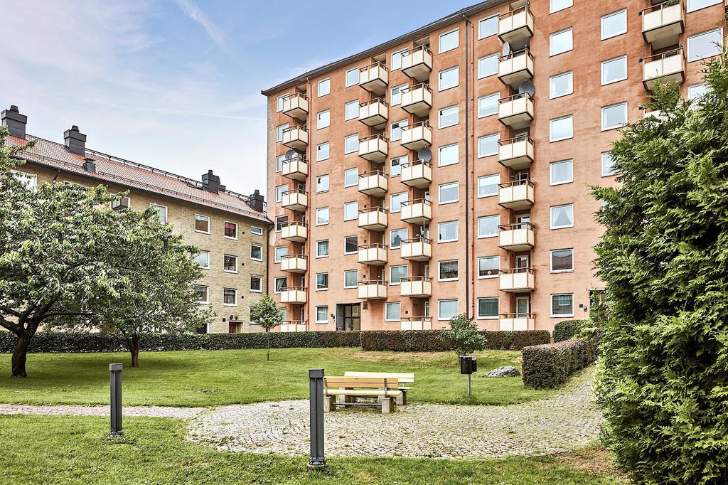 I föreningen finns gott om grönytor att umgås vid