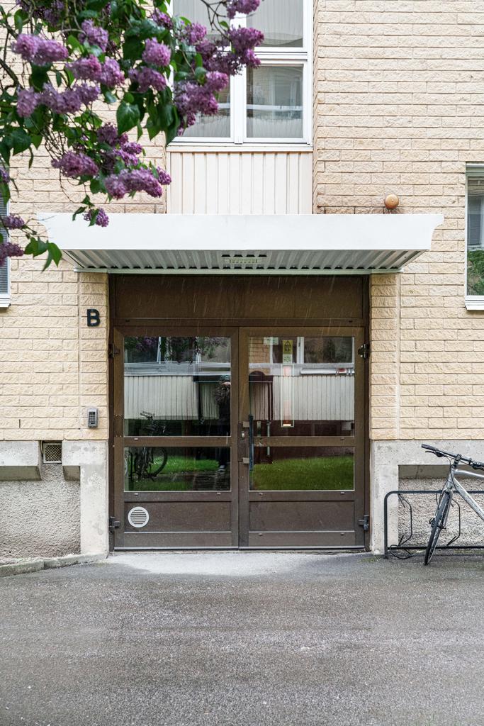 Entré Tingstagatan 3B