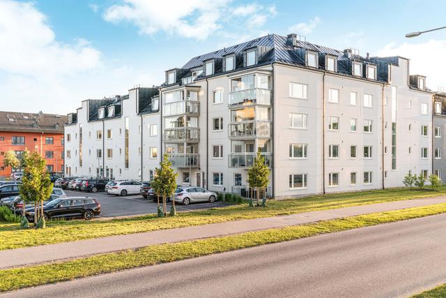 Fotbollsvägen 18B, Brandholmen