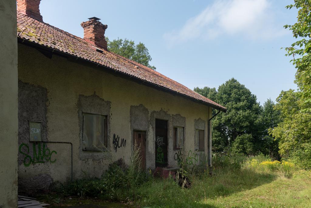 Exteriör.