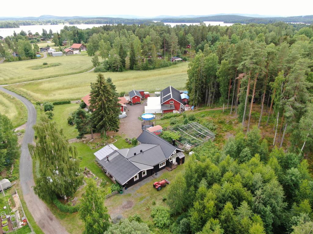 Enplanshus med spännande vinklar och vrår