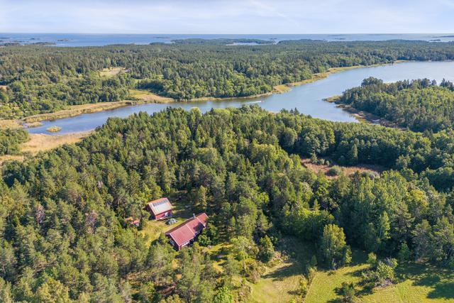 Bostadshus/Verkstadslokal/skärgården