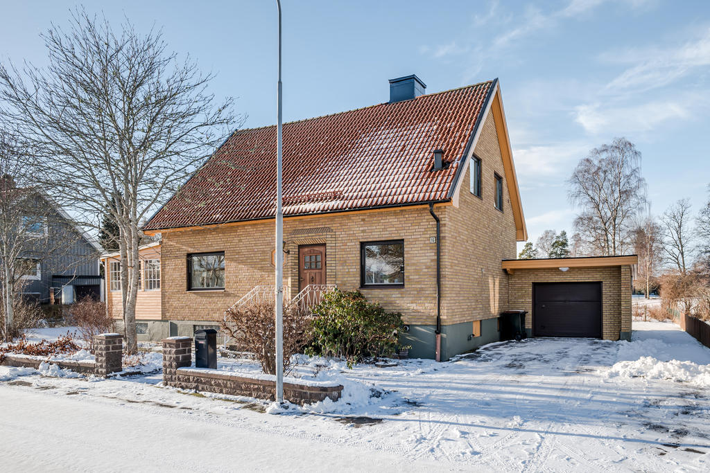 Huset i vinterskrud